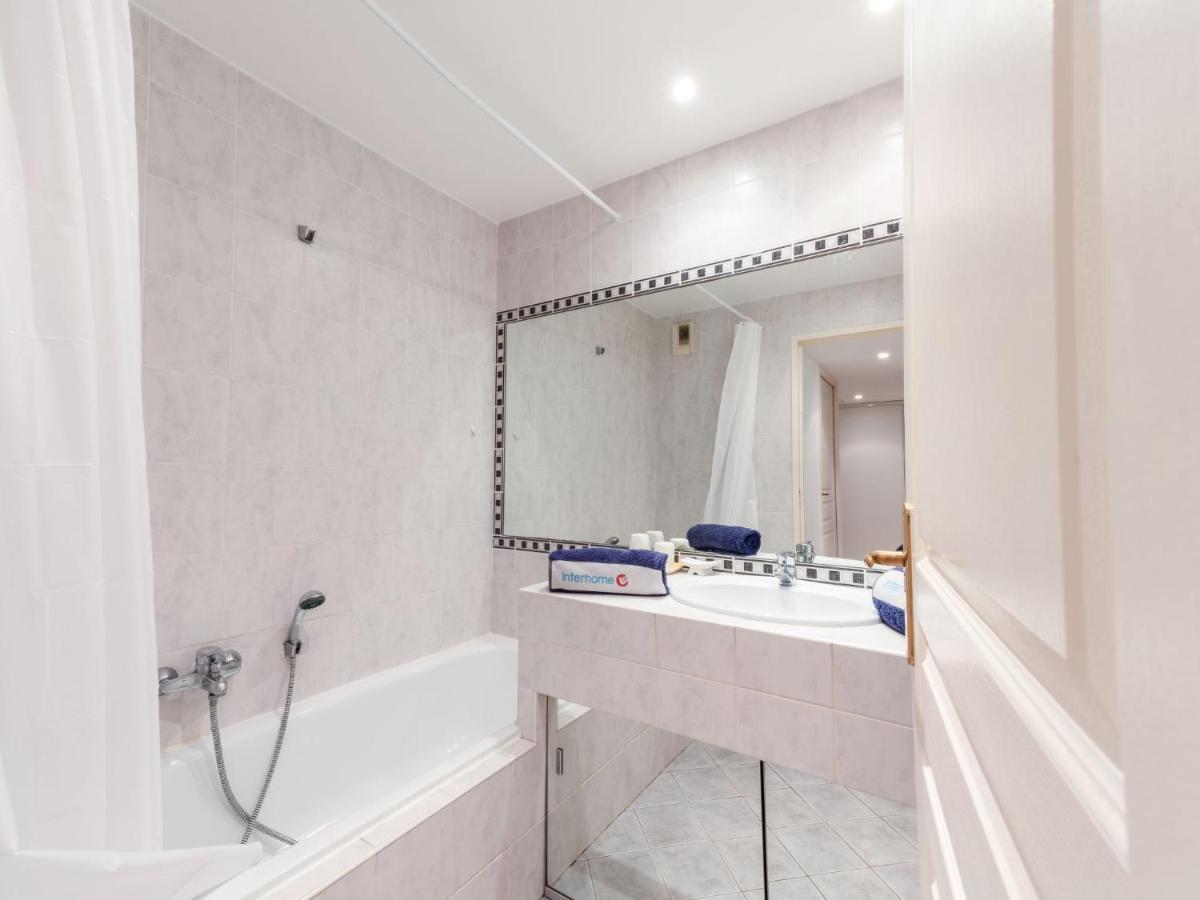 Apartment Cap Marine-2 By Interhome Cavalaire-sur-Mer Kültér fotó