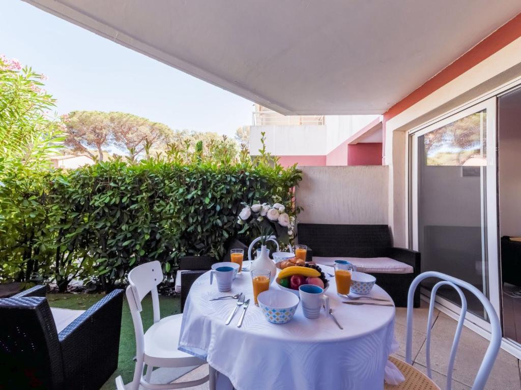 Apartment Cap Marine-2 By Interhome Cavalaire-sur-Mer Kültér fotó