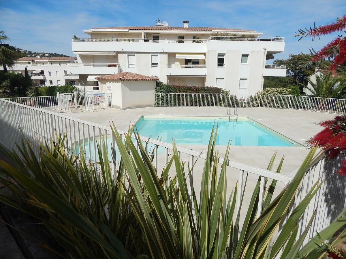 Apartment Cap Marine-2 By Interhome Cavalaire-sur-Mer Kültér fotó